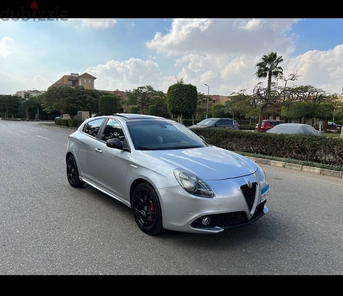 Alfa Romeo Giulietta top line 2018   الفا روميو جوليتا للبيع 1