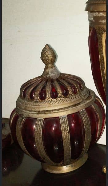 طقم كامل زجاج معشق فى نحاس احمر زمردى صناعة هندى Ruby Red Glass Brass 4