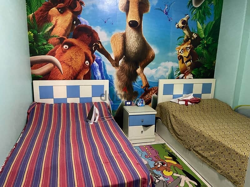 غرفه اطفال خشب زان (عدد ٢ سرير مقاس ١٢٠+ دولاب + كمود ) 2