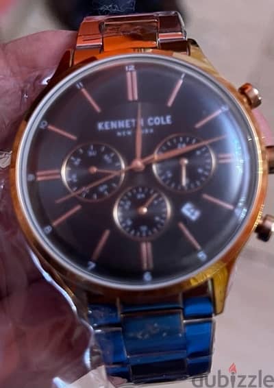 ساعة  رجالي جديدة بعلبتها Kenneth Cole