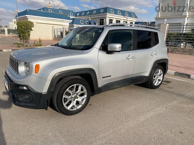 jeep renegade 2016 very good condition 3