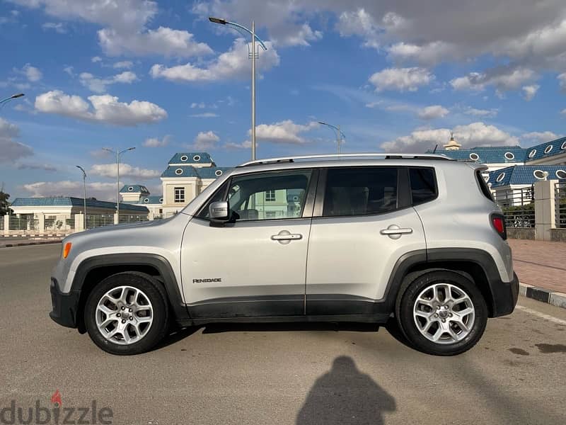 jeep renegade 2016 very good condition 4