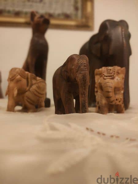 تحف فنية هندية من خشب الأبنوس والبلوط صناعة يدوية 1