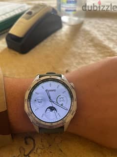 Huawei watch GT4 used like new for only 2 weeks