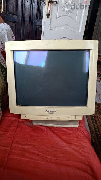 شاشة مايكرون CRT