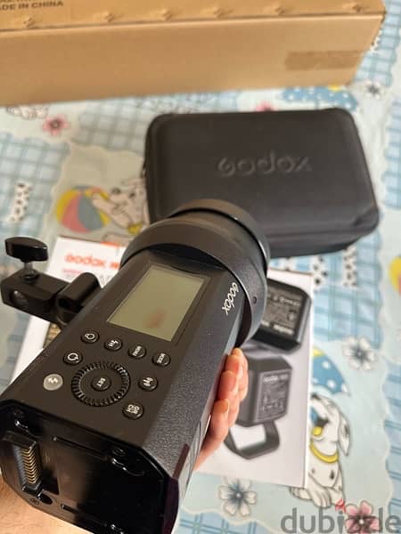 Godox AD400 Pro 3