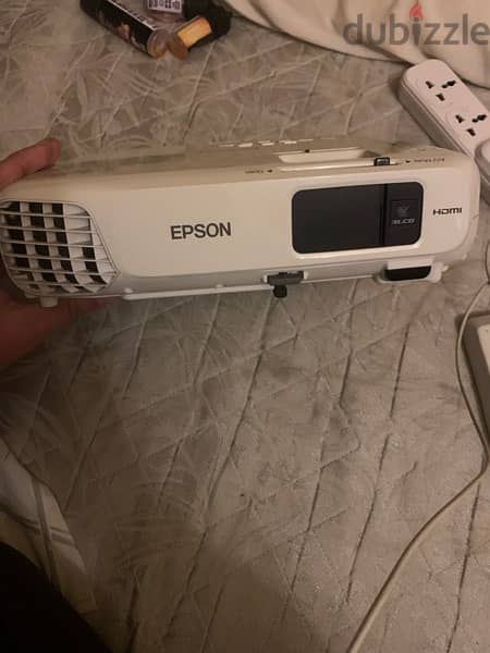 epson projector ebx18 lightly used 4