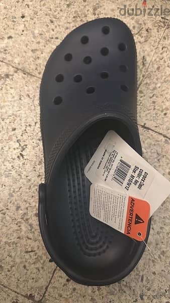 crocks dark blue