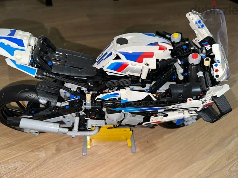 LEGO Technic BMW M 1000 RR 42130 Model Building Kit (1,925 Pieces) 1