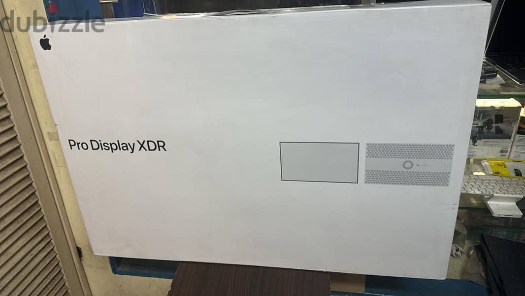Apple Pro Display XDR 32” 1