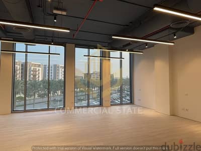 مكتب للايجار بوحده مطبخ في كايروفيستفال-Luxurious Office in CFC 95m