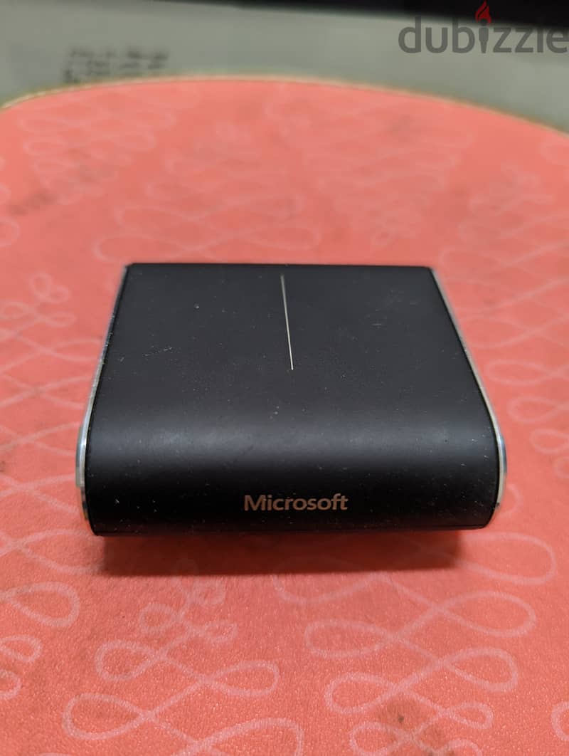 Microsoft Wedge Touch Mouse 0