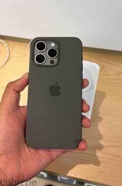 Iphone 15 pro silicone case ( original magsafe) 0