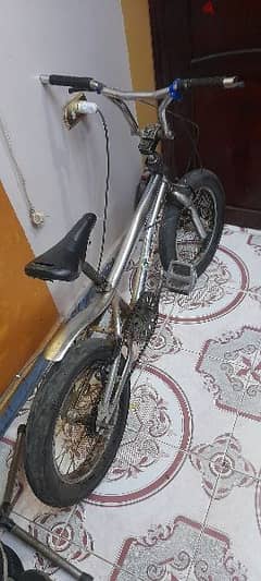 دراجة نيجر ١٦