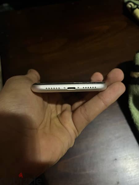 Iphone 11 128gb الجهاز زيرو 2