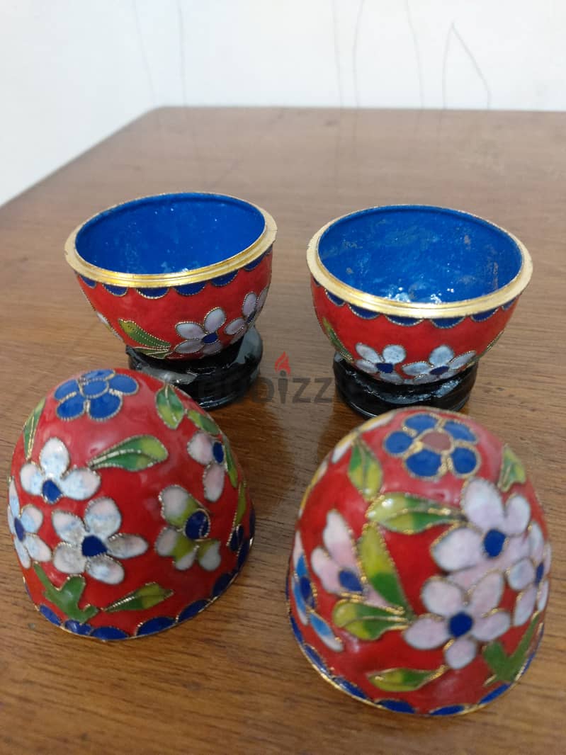 Old cloisonné eggs in good condition 3