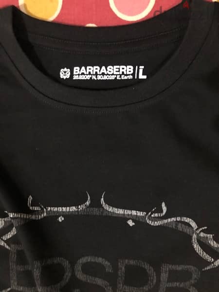 BARRASERB black cropped tee new Large 3