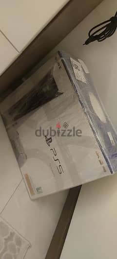 New playstation 5 sealed with official warranty.  بلايستيشن ٥
