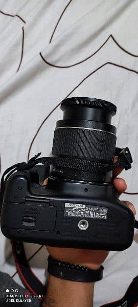 كاميرا كانون 2000D 2