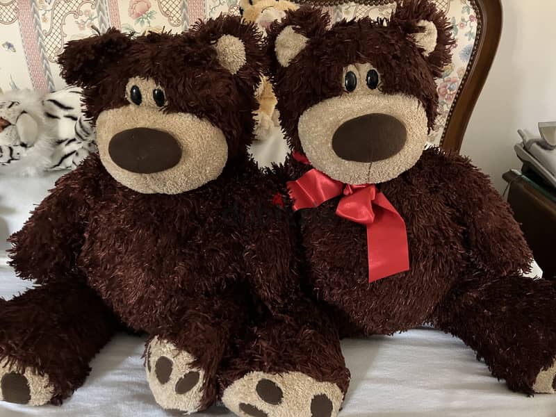 Variety of stuffed animals in great condition 5