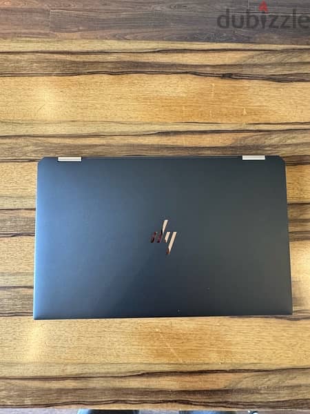 HP spectre x360 ( with pen) 15.6 inch OLED 16gb Ram 512 SSD core i7 5