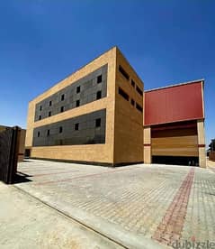 مصنع للبيع بالمنطقة الصناعية الجديدة بالقاهرة الجديدة موقع متميز جدا 0
