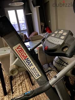 VegaMax treadmill 3000 with massage device