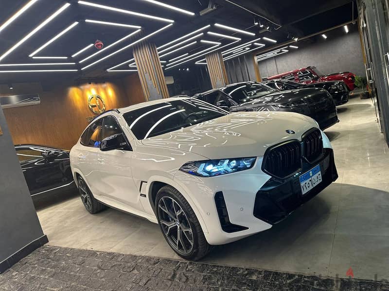 BMW X6 M60I 2024 3