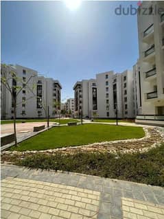 بالتشطيب شقة للبيع 152م باقل قسط بكمبوند المقصد بارك Al Maqsad Park 0