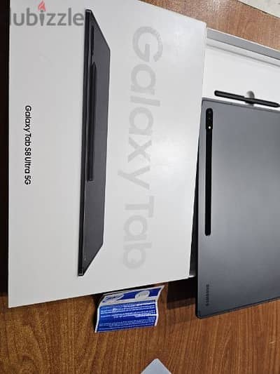 galaxy tab s8 ultra 5G 256+12 with keyboard
