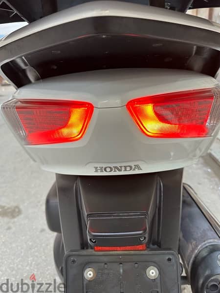 Honda forza 2014 3