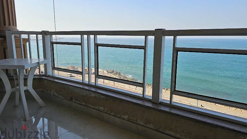 for daily rent 1st line sea view for families للعائلات للايجار اليومي 12