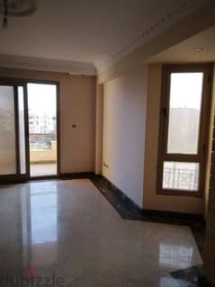 شقة للايجار بكمبوند اوبرا سيتي الشيخ زايد ١٤٠٠٠