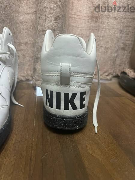 Nike shoes mid borough white , size 48.5 EU, size 14 US 3