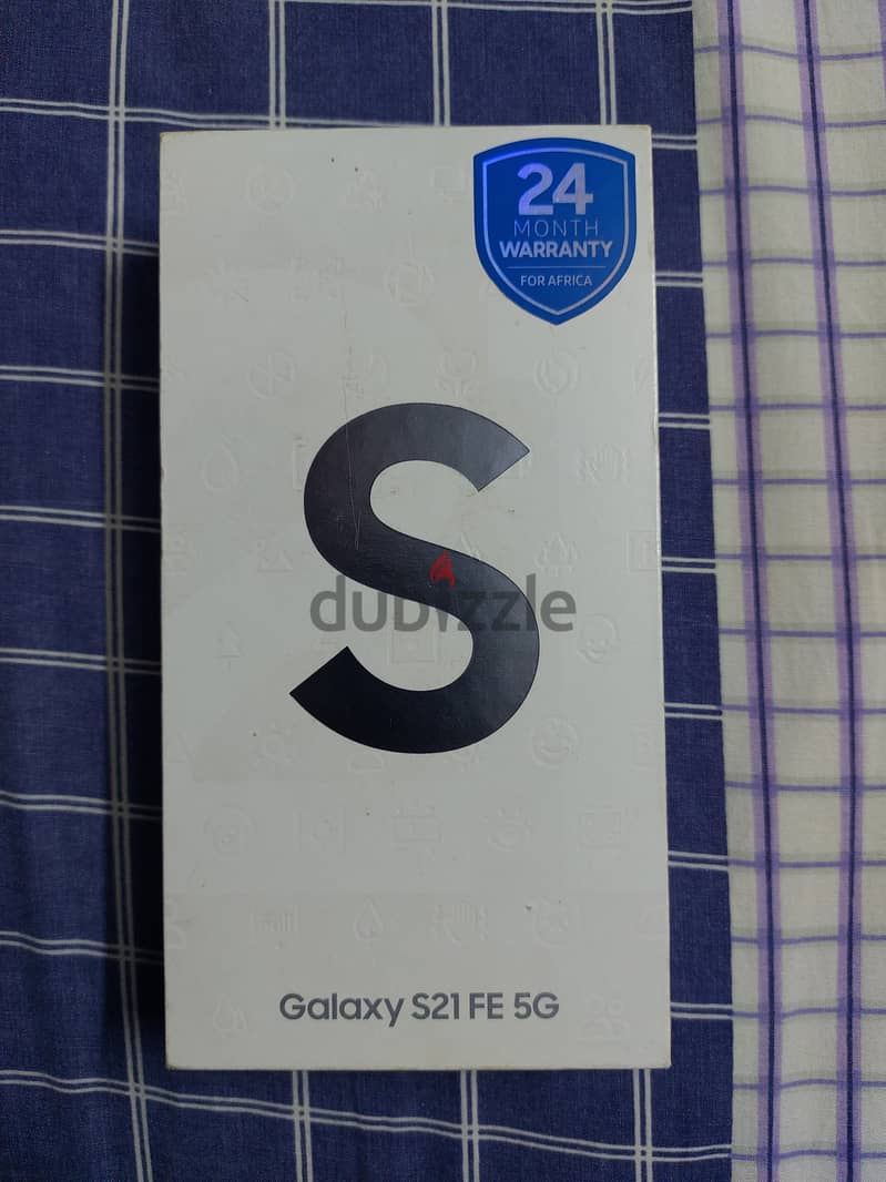 Samsung S21 FE 0