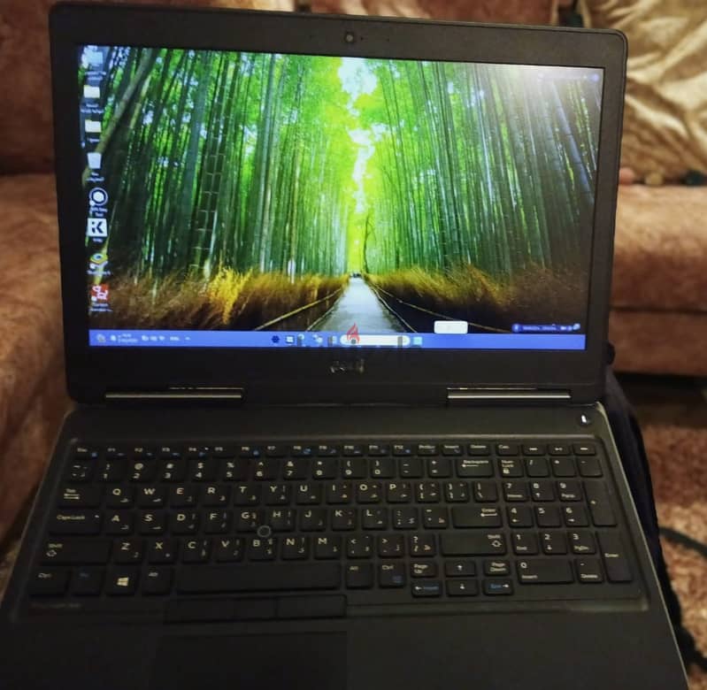 DELL precision E7520 0