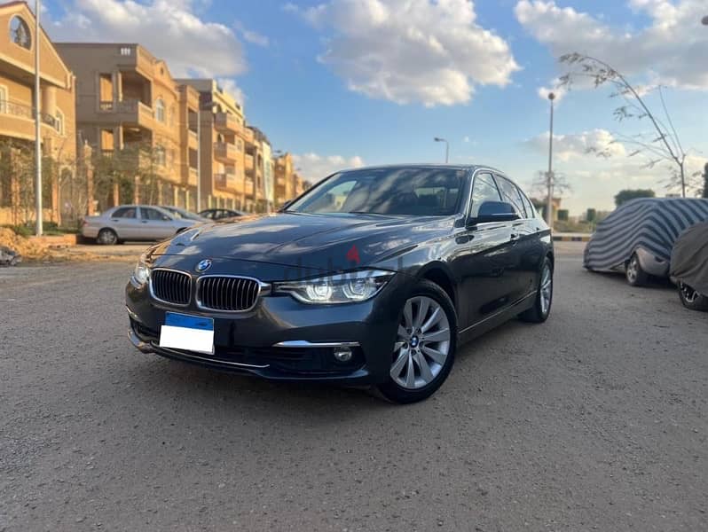 F30 , 318 , 2019 0