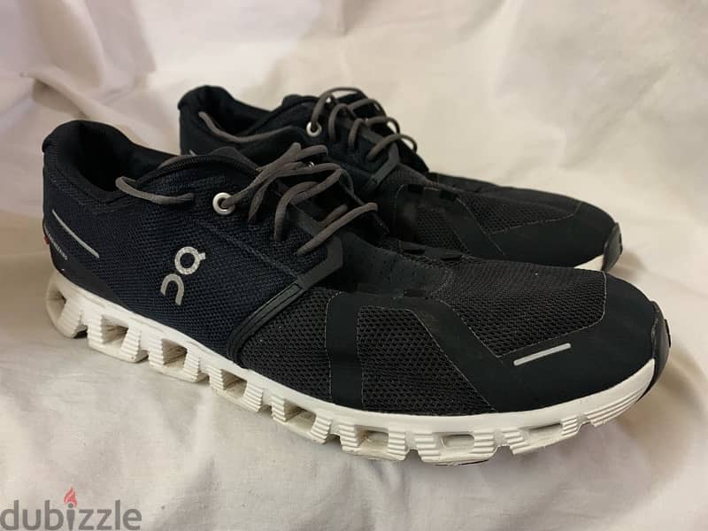 on cloud 5 navy color size 47 in good condition 8