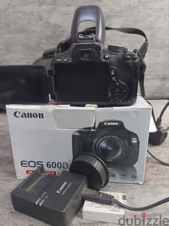 Canon  D600