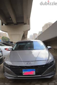 Hyundai elantra 2021 0
