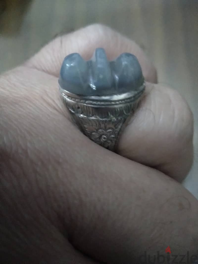 خاتم فضة صياغة ايراني نقش يدوي متوج بحجر عقيق يمني سنام الجمل طبيعي 6