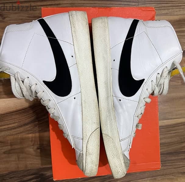 Nike Original Blazers size:44.5 used one month only 1