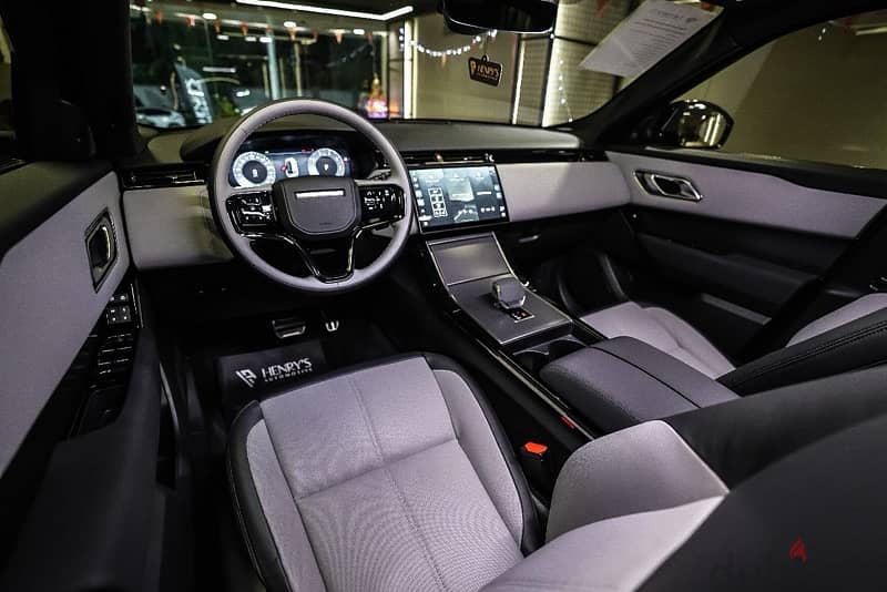 Range Rover Velar SE 2024 11