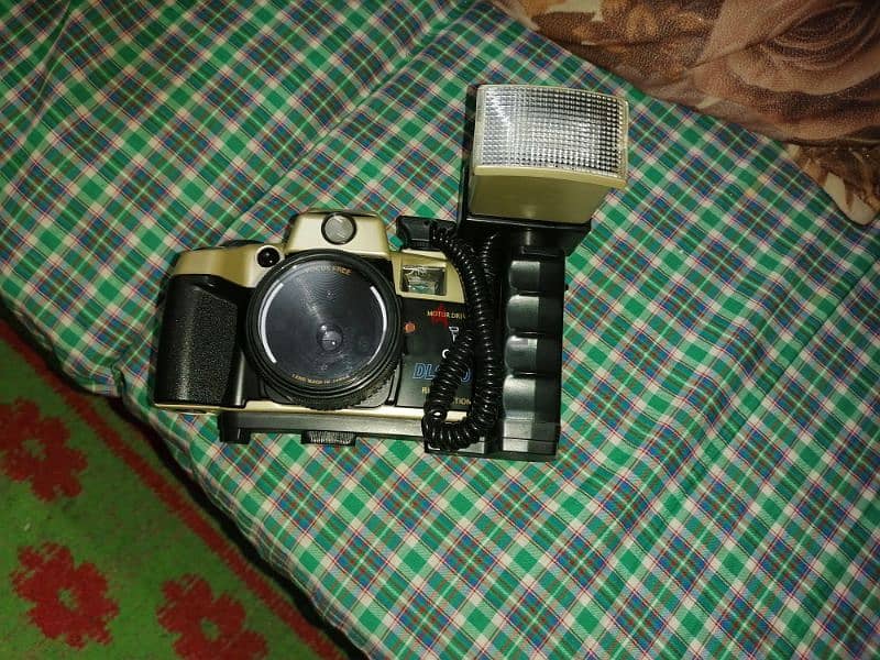 كاميرا 4