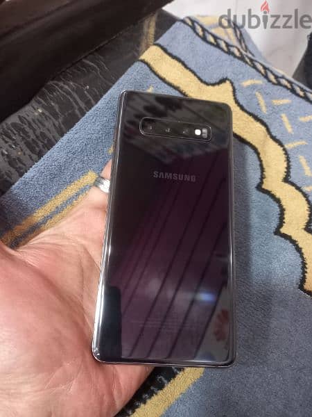 Samsung s10 plus 3