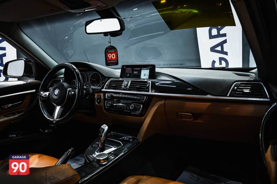 BMW 320I Luxury 2018 7