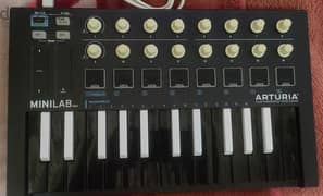 Arturia MKII Midi Keyboard 0