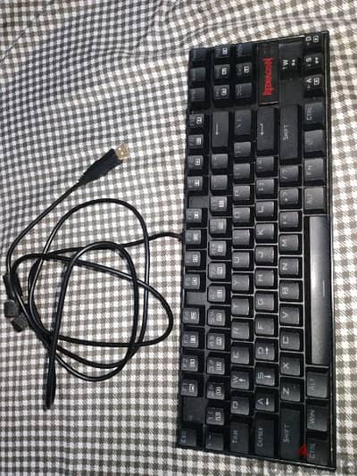 red dragon mechanicall keyboard like new