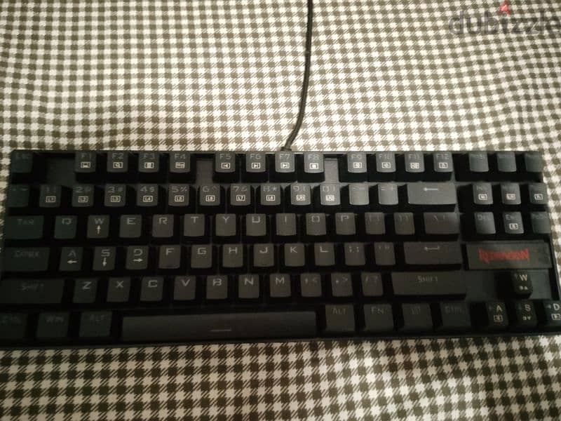 red dragon mechanicall keyboard like new 5