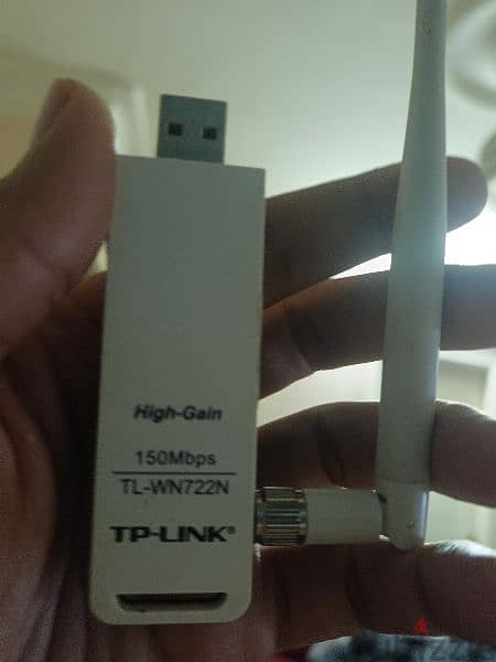 TP-Link TL-WN722N V1  Wireless USB Adapter 0